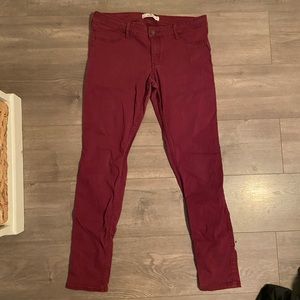 11R Hollister Jeans